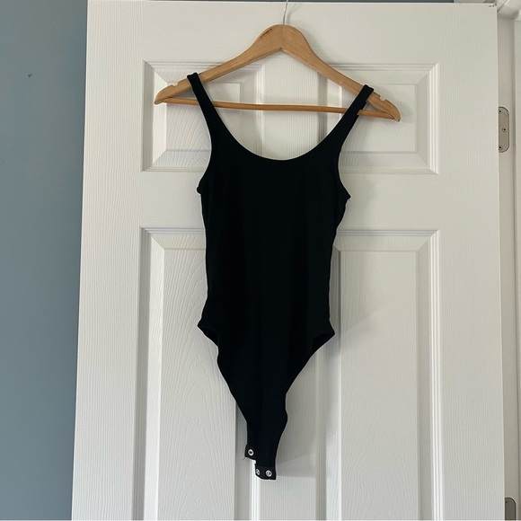 Forever 21 Black Bodysuit with Zipper Tank Top - Picture 4 of 6